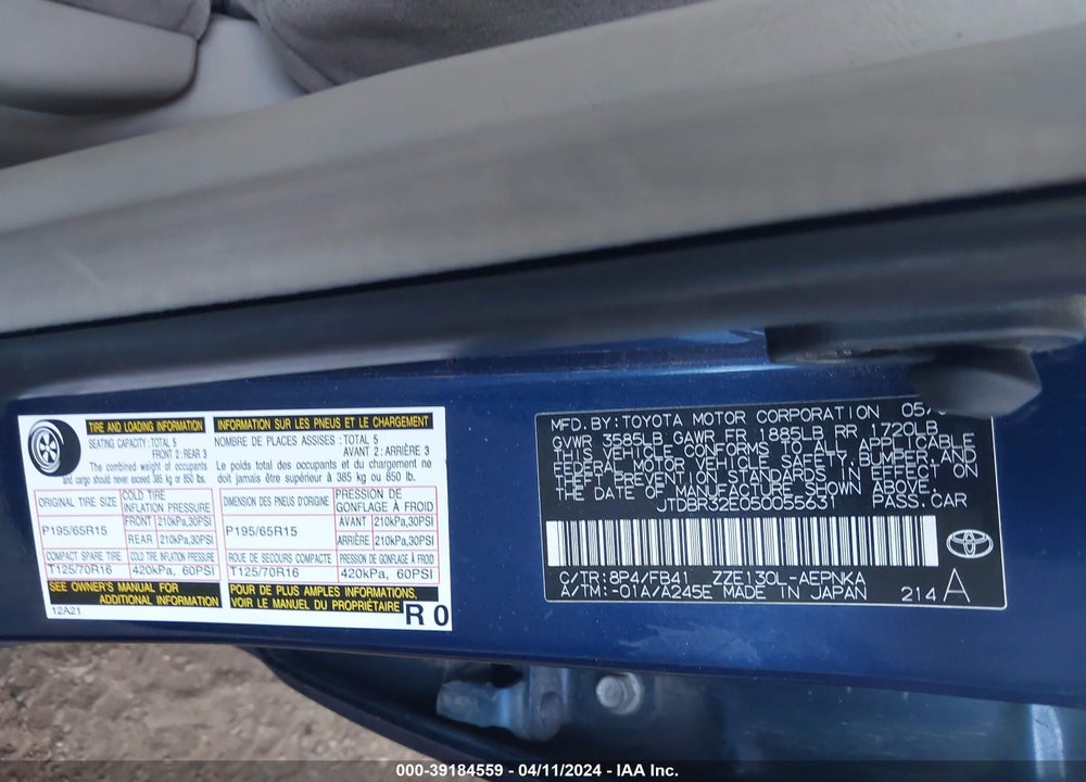 2005 TOYOTA COROLLA LE VIN: JTDBR32E050055631