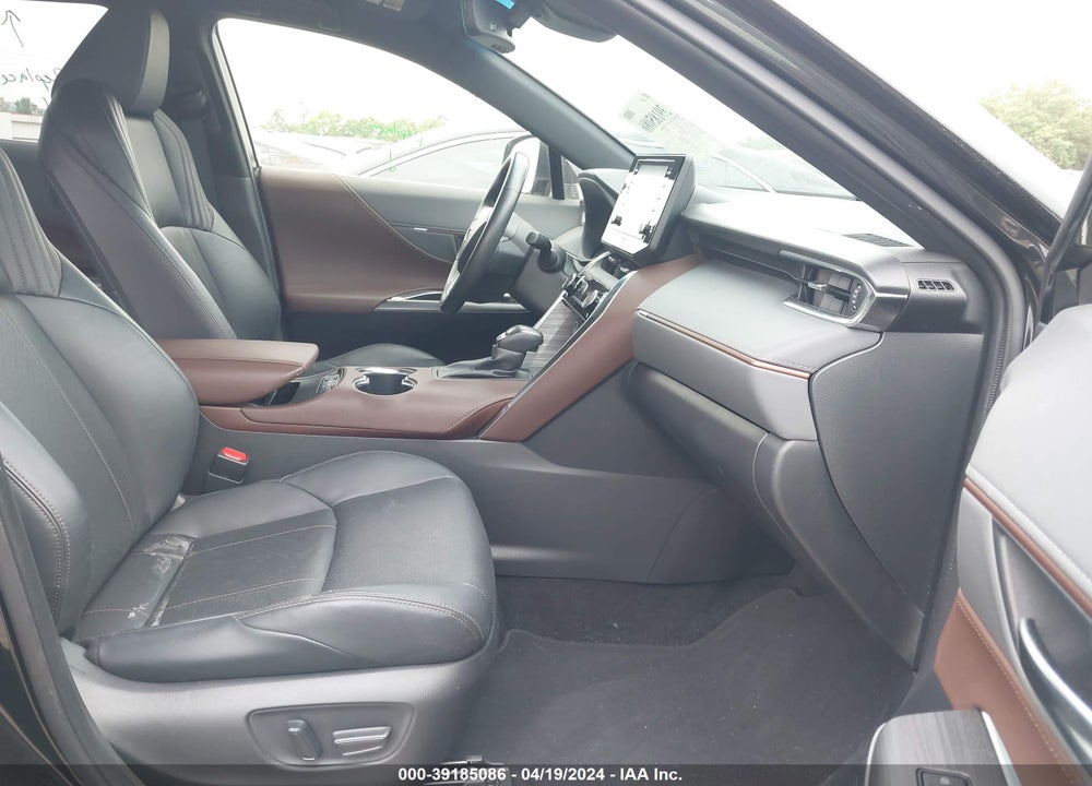 2021 TOYOTA VENZA XLE VIN: JTEAAAAH5MJ015360