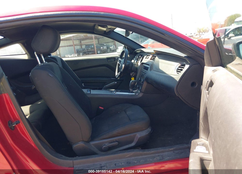 2013 FORD MUSTANG V6 VIN: 1ZVBP8AM0D5277399
