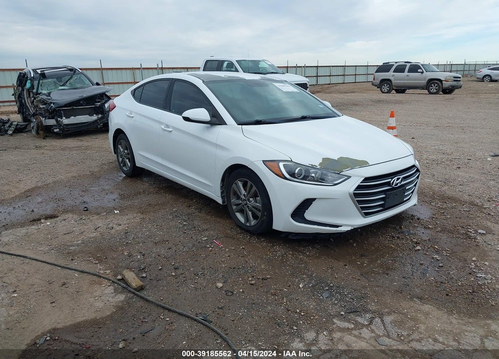 2018 HYUNDAI ELANTRA SEL VIN: 5NPD84LF9JH241187