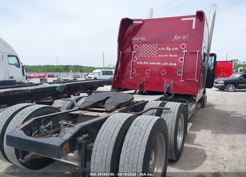 2005 PETERBILT 379 VIN: 1XP5DB9X45N852267