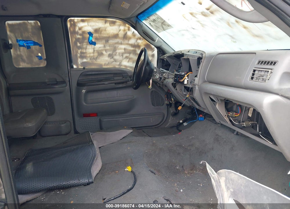 2004 FORD F-250 LARIAT/XL/XLT VIN: 1FTNX21S64EC58111