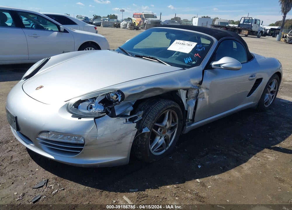 2010 PORSCHE BOXSTER VIN: WP0CA2A87AU710338