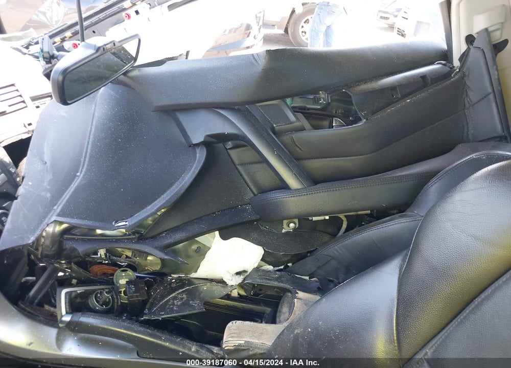 2009 ACURA TL 3.5 VIN: 19UUA86289A010354