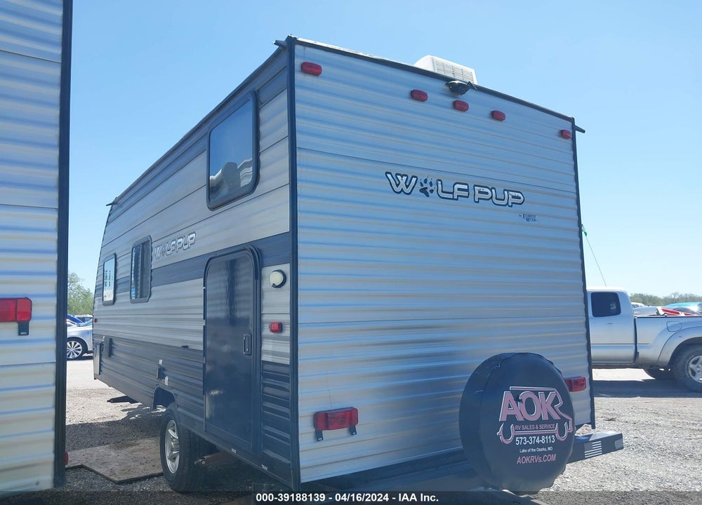 2019 FOREST RIVER WOLF PUP LIMITED VIN: 5ZT2CKEC9KY001035