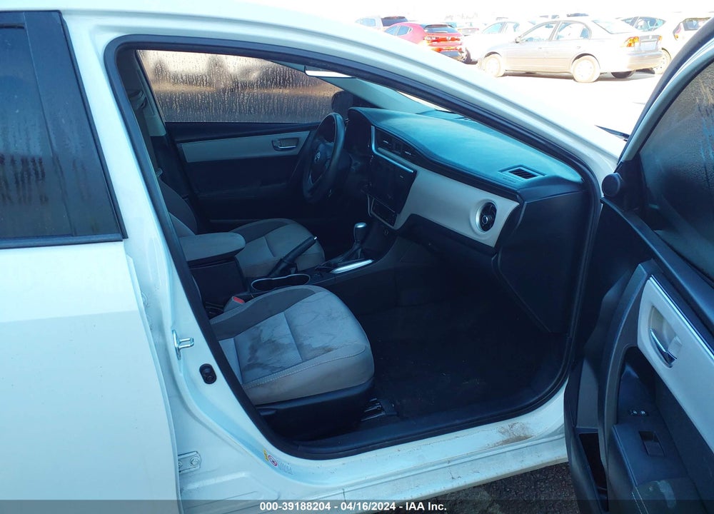2017 TOYOTA COROLLA LE VIN: 5YFBURHE4HP682688