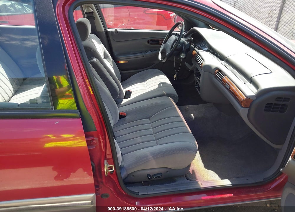 1995 CHRYSLER CONCORDE VIN: 2C3HD56T8SH568991