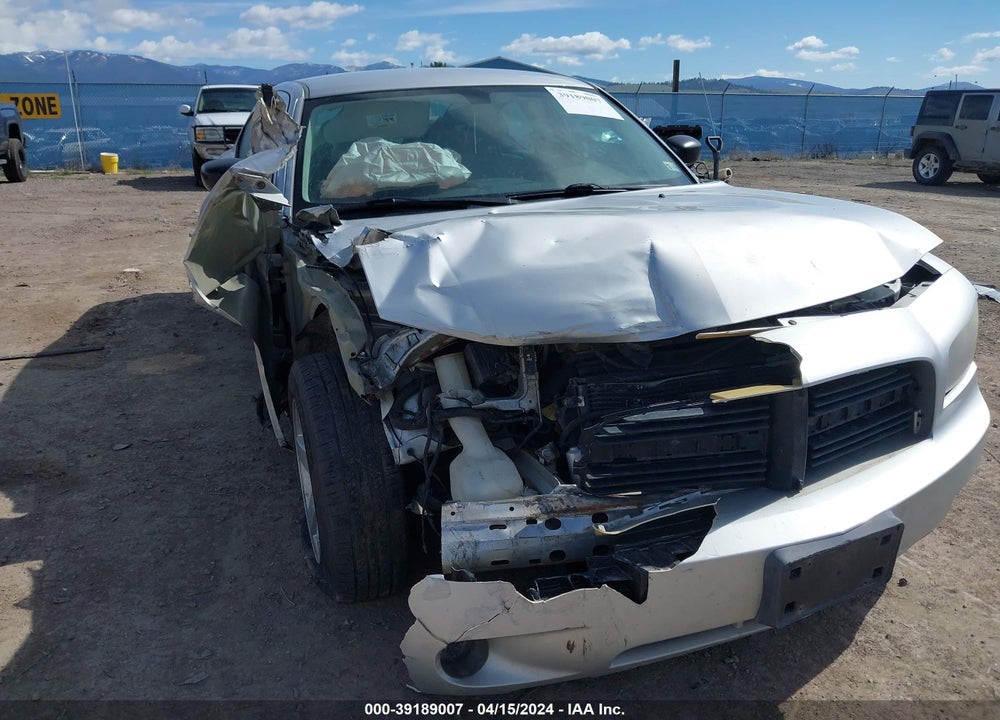 2008 DODGE CHARGER VIN: 2B3LA43G38H294092