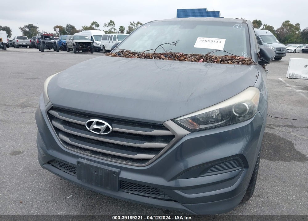 2016 HYUNDAI TUCSON SE VIN: KM8J23A48GU074315