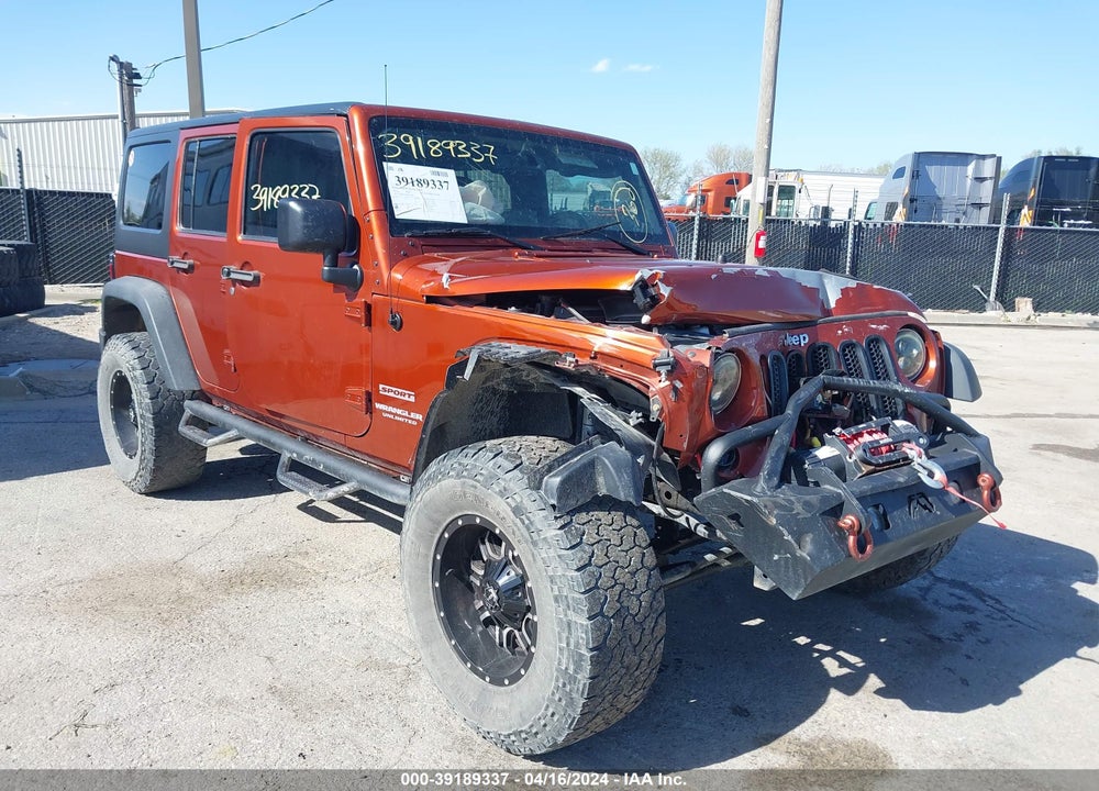 2014 JEEP WRANGLER UNLIMITED SPORT VIN: 1C4BJWDG6EL250865