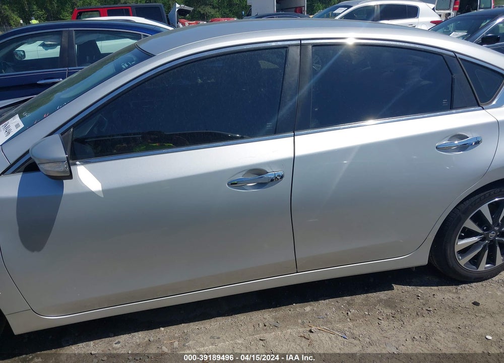 2016 NISSAN ALTIMA VIN: 1N4AL3AP9GC174009