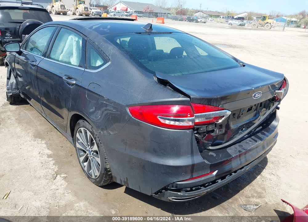 2019 FORD FUSION SE VIN: 3FA6P0T92KR260635