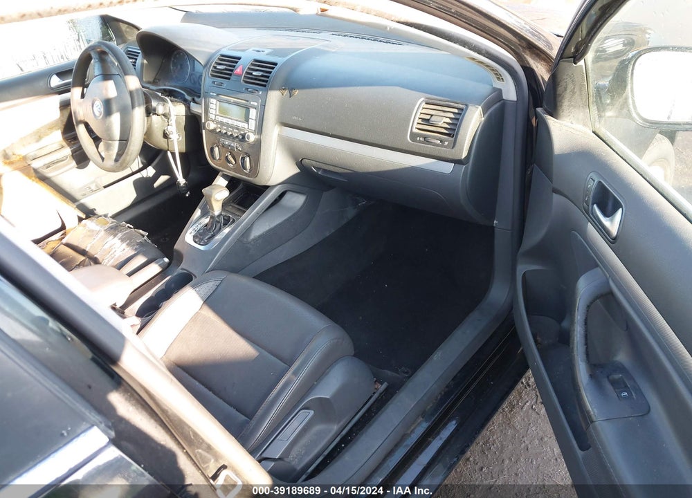 2007 VOLKSWAGEN JETTA 2.5 VIN: 3VWSG71K07M024557
