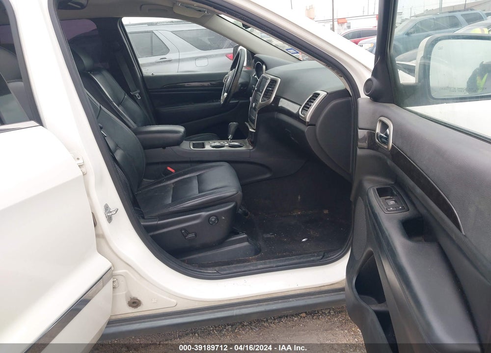 2012 JEEP GRAND CHEROKEE LAREDO VIN: 1C4RJEAG2CC223270