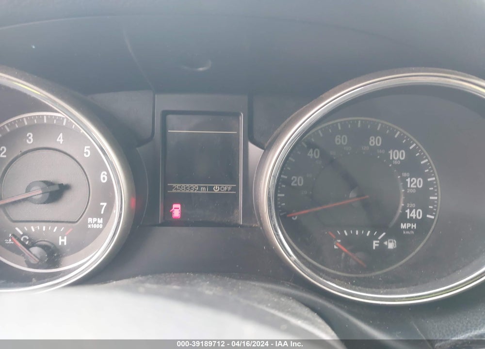 2012 JEEP GRAND CHEROKEE LAREDO VIN: 1C4RJEAG2CC223270