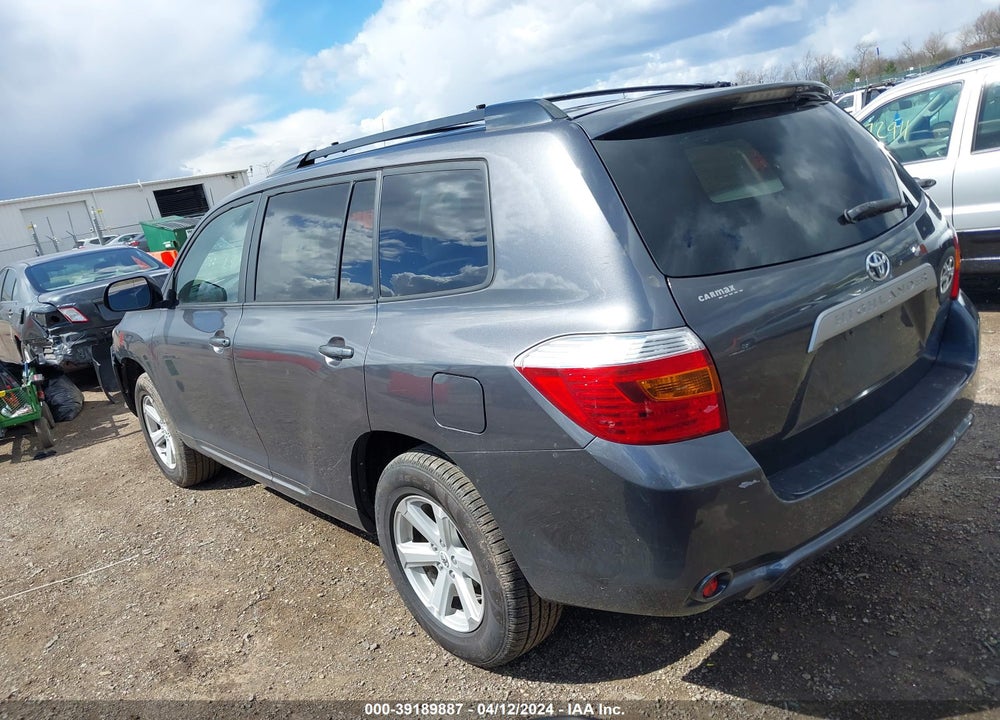 2010 TOYOTA HIGHLANDER BASE V6 VIN: 5TDBK3EH2AS027833