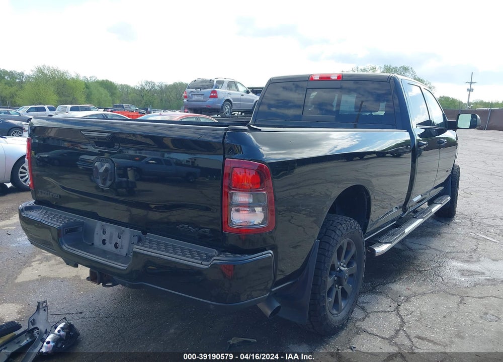 2019 RAM 3500 BIG HORN  4X4 8' BOX VIN: 3C63R3HL6KG624314