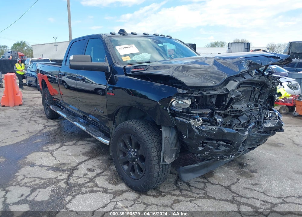 2019 RAM 3500 BIG HORN  4X4 8' BOX VIN: 3C63R3HL6KG624314