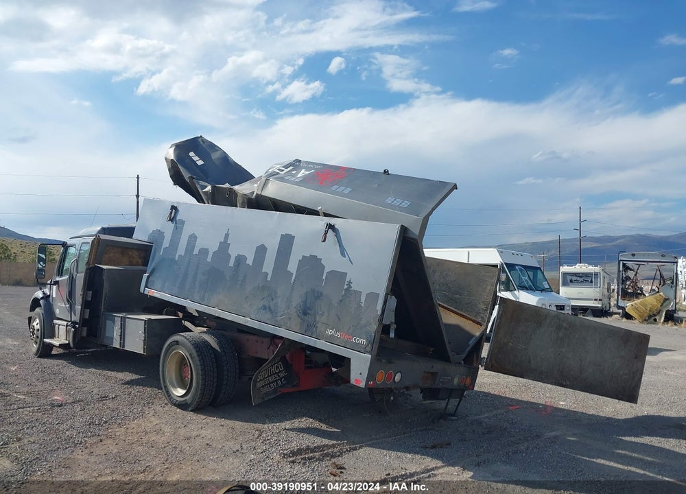 2018 FREIGHTLINER M2 106 VIN: 1FVACXFC6JHJZ9682