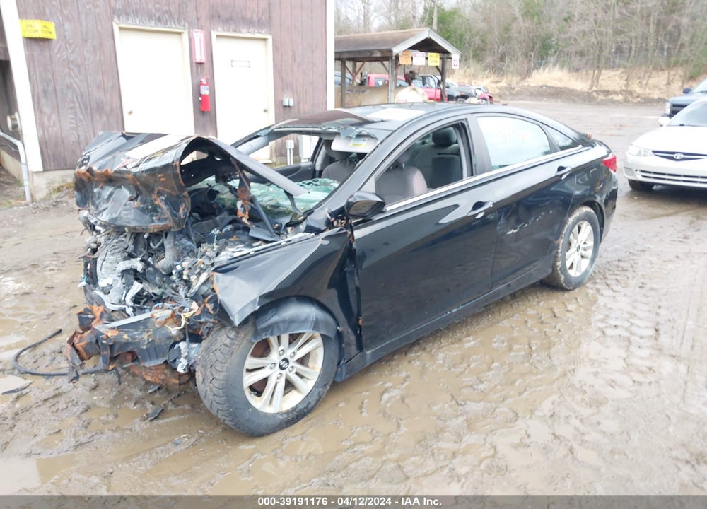 2011 HYUNDAI SONATA VIN: 5NPEB4AC3BH002671