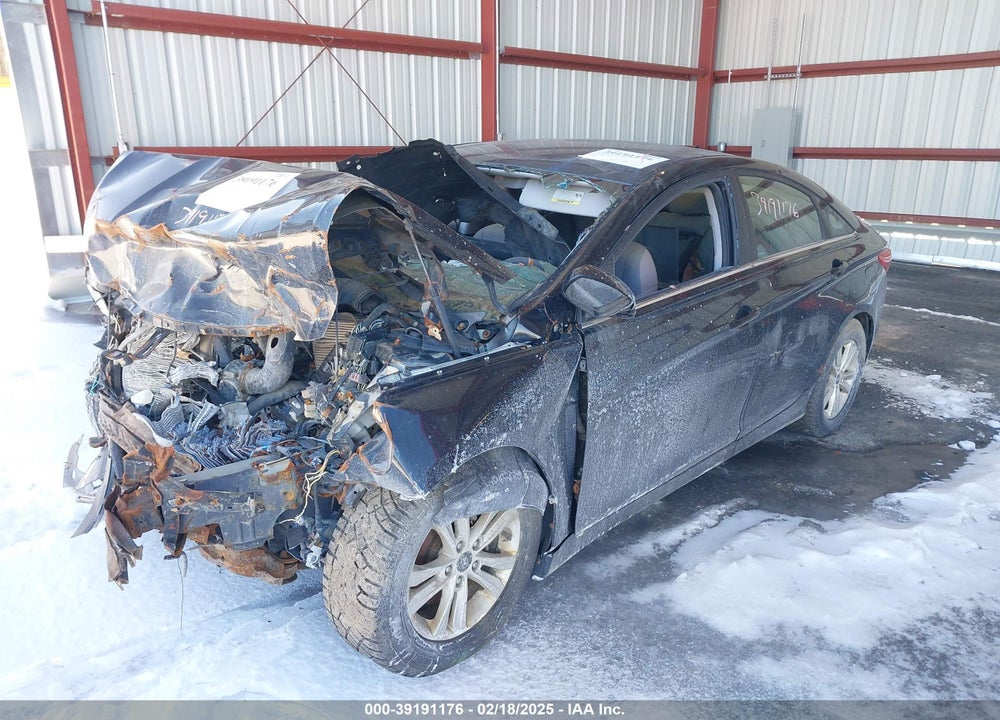 2011 HYUNDAI SONATA VIN: 5NPEB4AC3BH002671