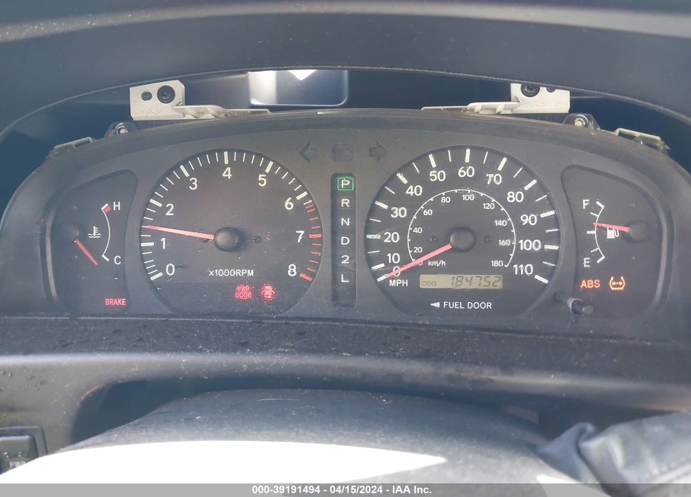 2000 TOYOTA SIENNA XLE VIN: 4T3ZF13C4YU252634