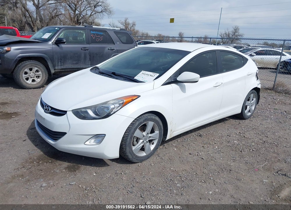 2013 HYUNDAI ELANTRA GLS VIN: 5NPDH4AE0DH211641