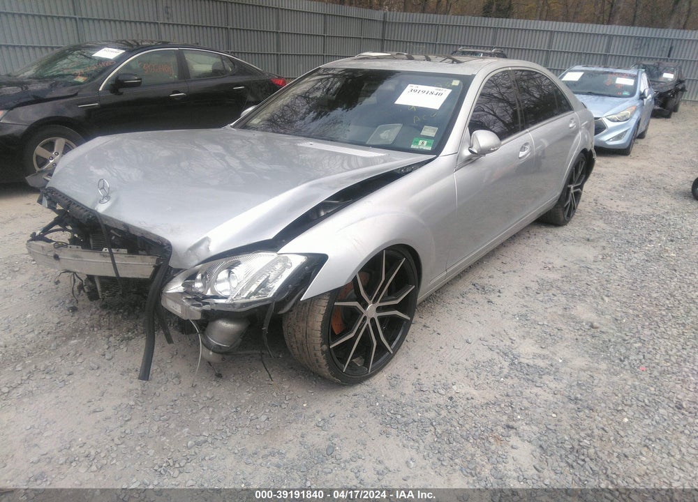 2007 MERCEDES-BENZ S 550 VIN: WDDNG71X57A057956