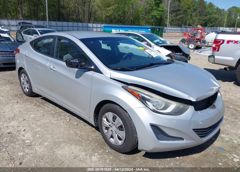2016 HYUNDAI ELANTRA SE VIN: 5NPDH4AE4GH681319