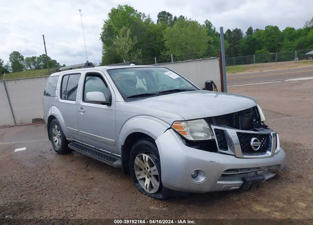 2011 NISSAN PATHFINDER SILVER VIN: 5N1AR1NN5BC626127