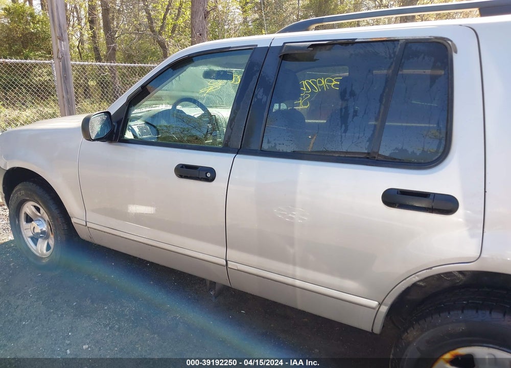 2003 FORD EXPLORER XLS VIN: 1FMZU72K53ZA85318