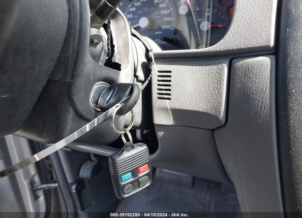 2003 FORD EXPLORER XLS VIN: 1FMZU72K53ZA85318