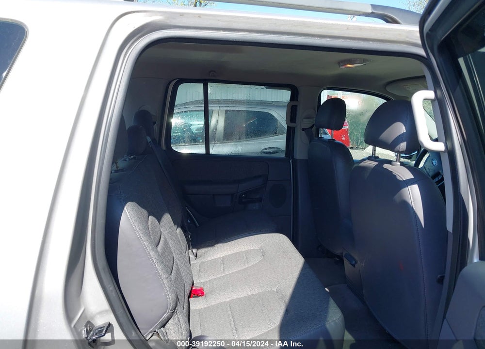 2003 FORD EXPLORER XLS VIN: 1FMZU72K53ZA85318