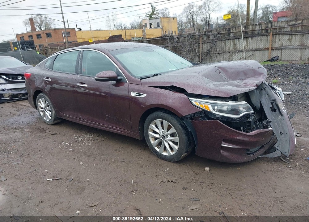 2018 KIA OPTIMA LX VIN: 5XXGT4L35JG259151