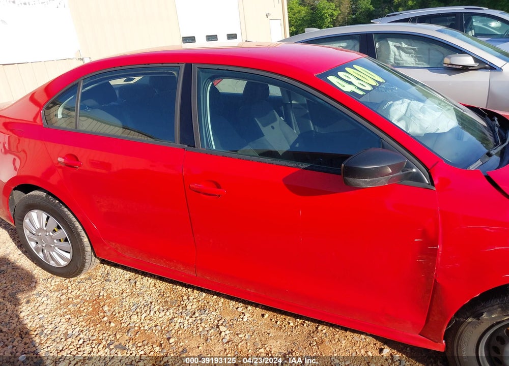2011 VOLKSWAGEN JETTA 2.0L S VIN: 3VW2K7AJXBM376883