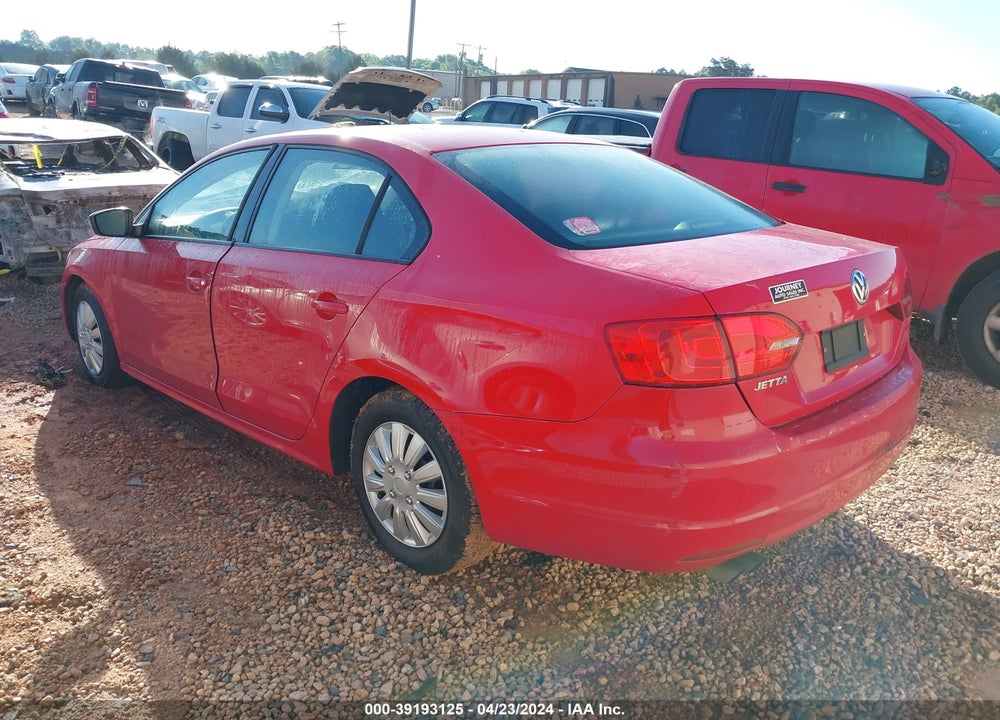 2011 VOLKSWAGEN JETTA 2.0L S VIN: 3VW2K7AJXBM376883