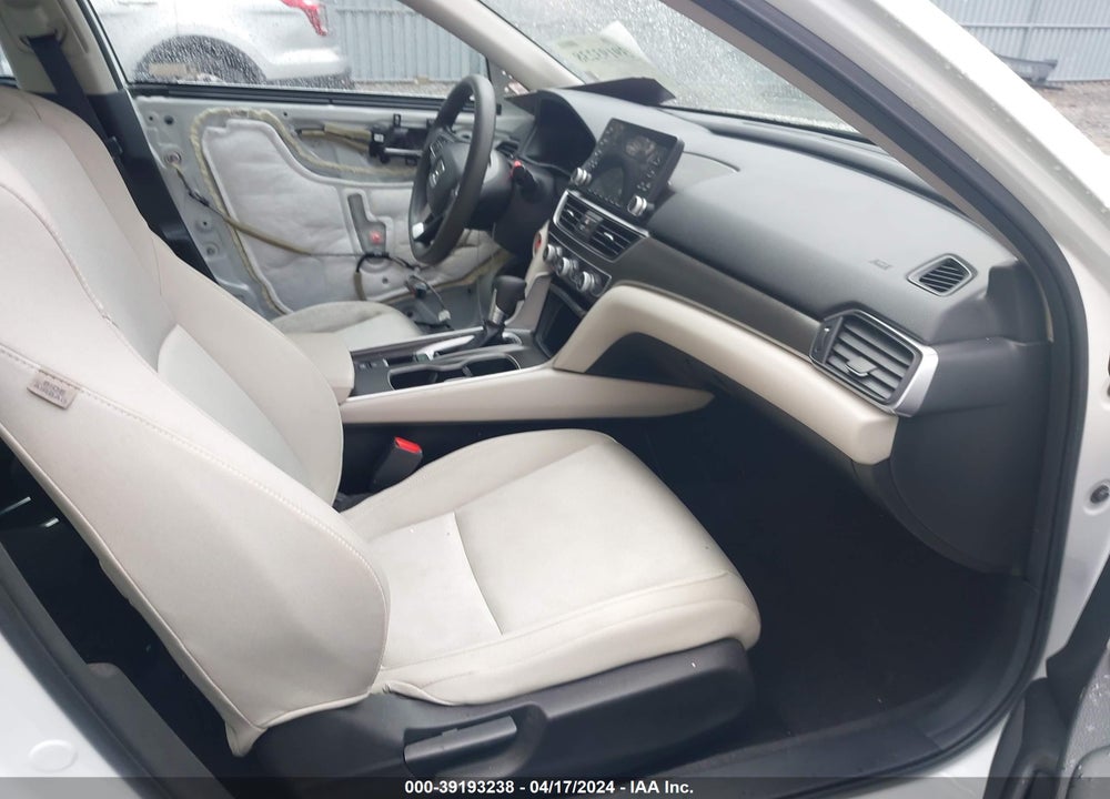 2019 HONDA ACCORD LX VIN: 1HGCV1F17KA063650