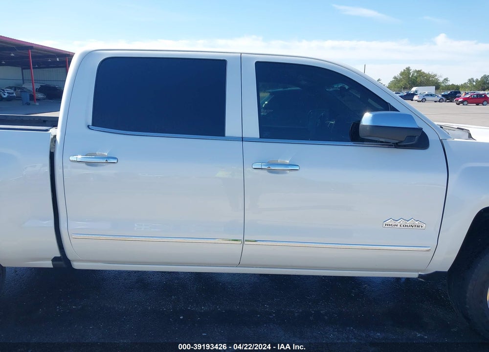 2018 CHEVROLET SILVERADO 1500 VIN: 3GCPCTEC3JG240294