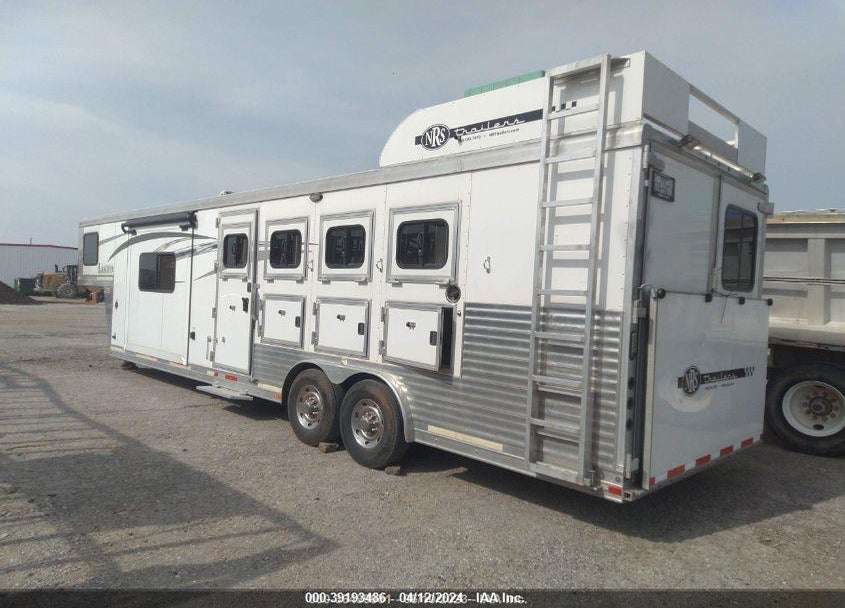 2016 TRAILER LAKOTA GOOSENECK HORSE VIN: 58JGX4H2XG1000846
