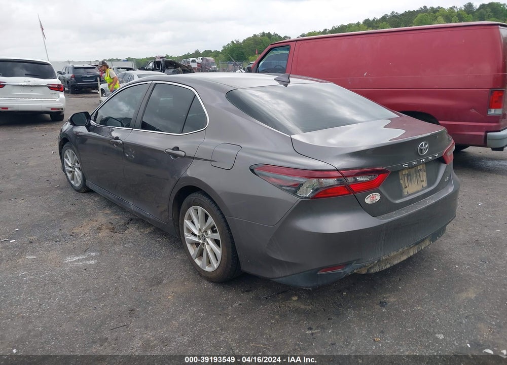 2022 TOYOTA CAMRY LE VIN: 4T1C11AK4NU654950