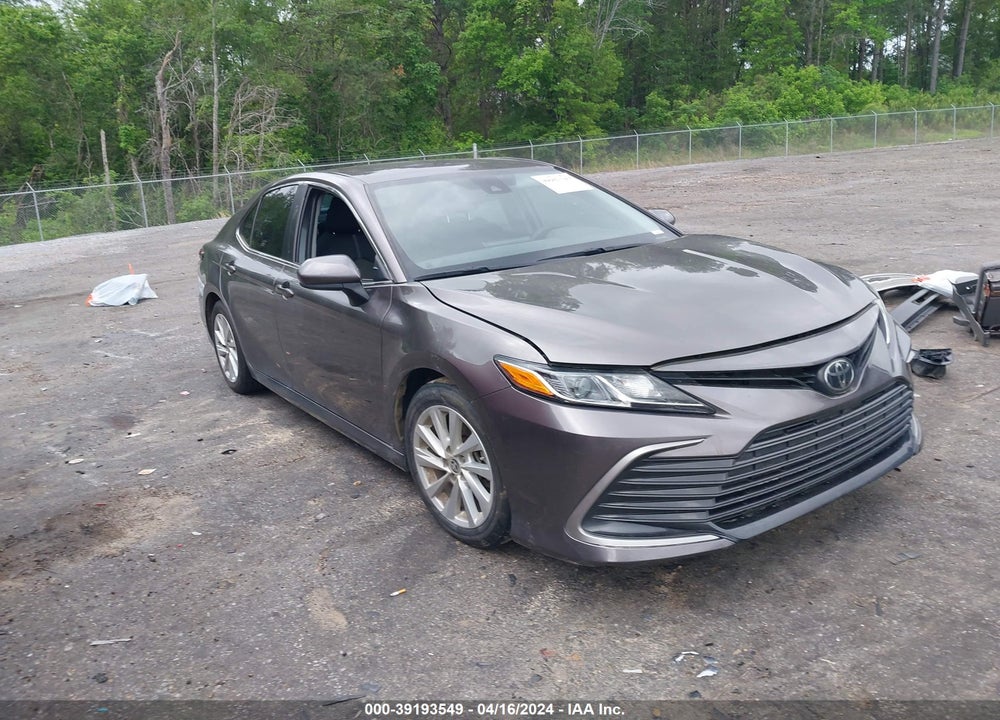 2022 TOYOTA CAMRY LE VIN: 4T1C11AK4NU654950