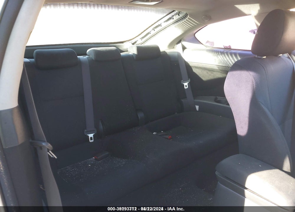 2005 SCION TC VIN: JTKDE177X50035124