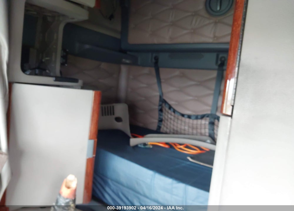2014 FREIGHTLINER CASCADIA 125 VIN: 3AKJGLD61ESFP9263