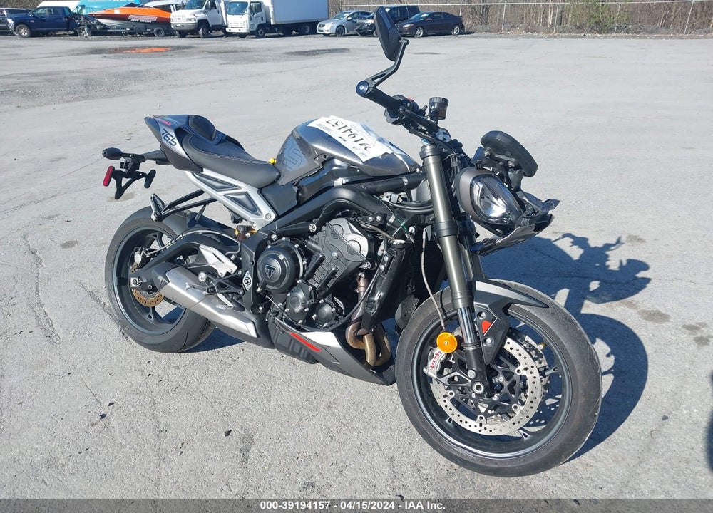 2024 TRIUMPH MOTORCYCLE STREET TRIPLE 765 RS VIN: SMTA614K7RTBJ3545