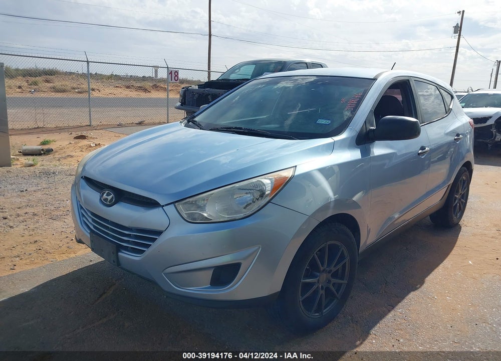 2010 HYUNDAI TUCSON GLS VIN: KM8JT3ACXAU064400
