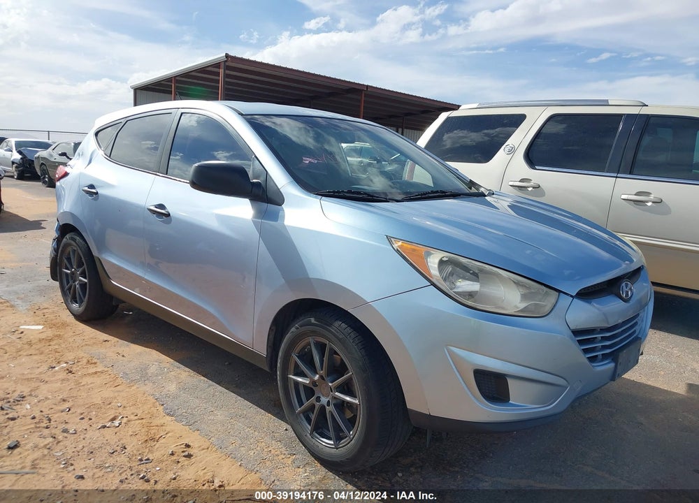 2010 HYUNDAI TUCSON GLS VIN: KM8JT3ACXAU064400