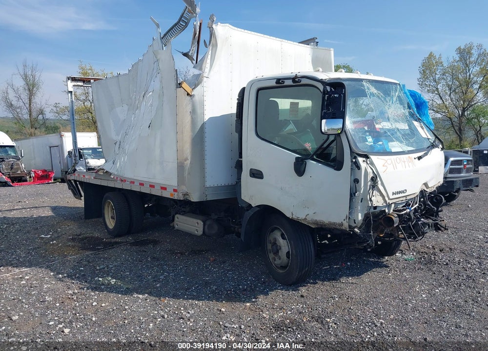 2017 HINO XJC720/XFC720 VIN: JHHRDM2H1HK004383