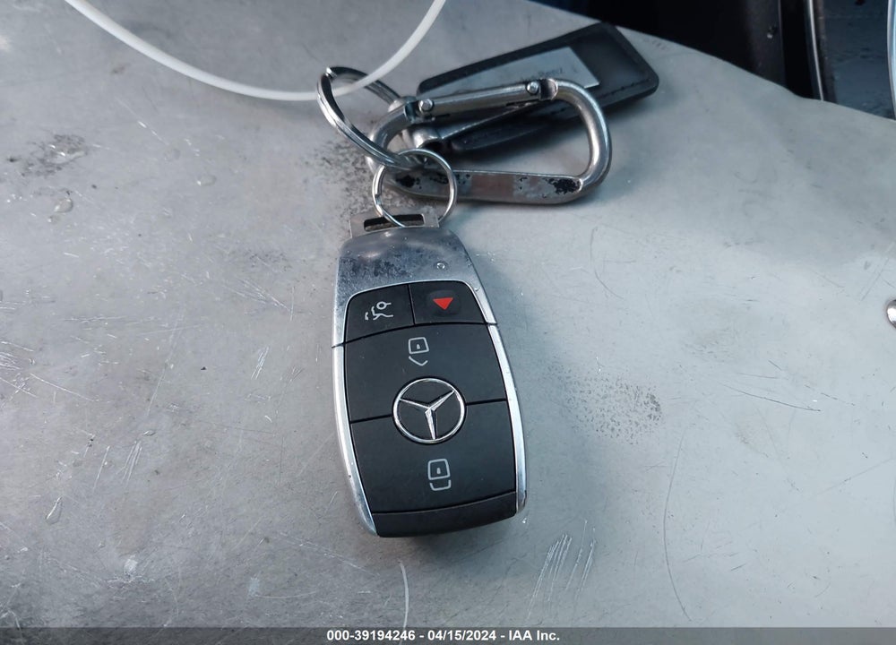 2021 MERCEDES-BENZ C 300 SEDAN VIN: W1KWF8DB0MR629400