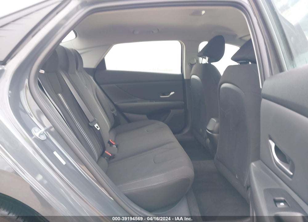 2023 HYUNDAI ELANTRA VIN: KMHLS4AG7PU620451