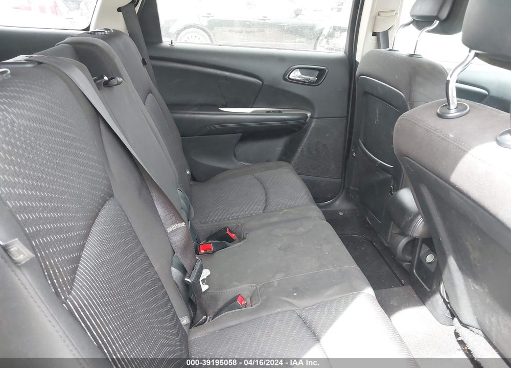 2017 DODGE JOURNEY VIN: 3C4PDCBG5HT576082